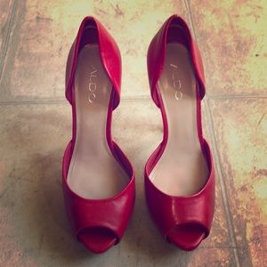 Aldo Women’s Red Leather Peep Toe Pump - size 8